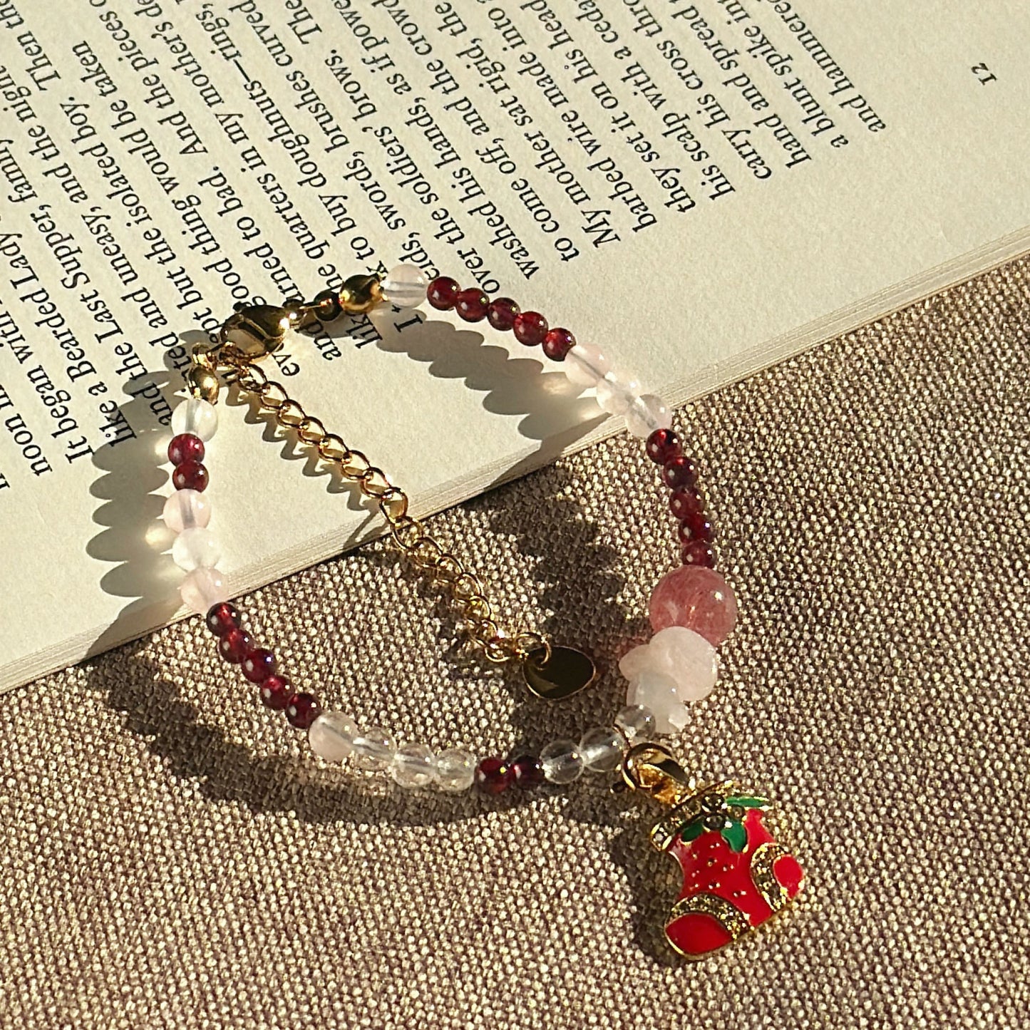 Festive Berry: Garnet, Clear Quartz, Rose Quartz & Strawberry Quartz Beaded Bracelet