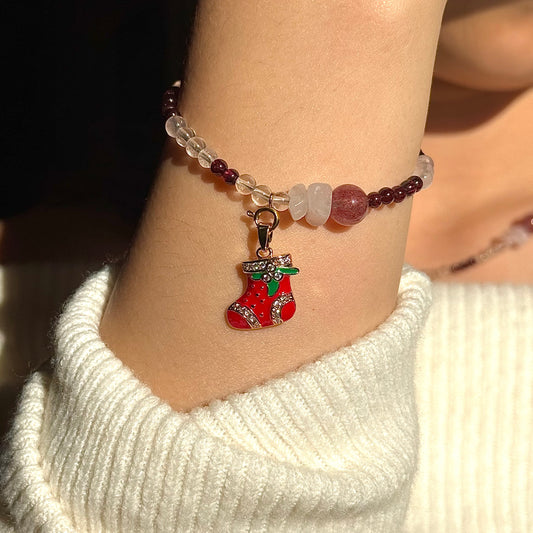 Festive Berry: Garnet, Clear Quartz, Rose Quartz & Strawberry Quartz Beaded Bracelet